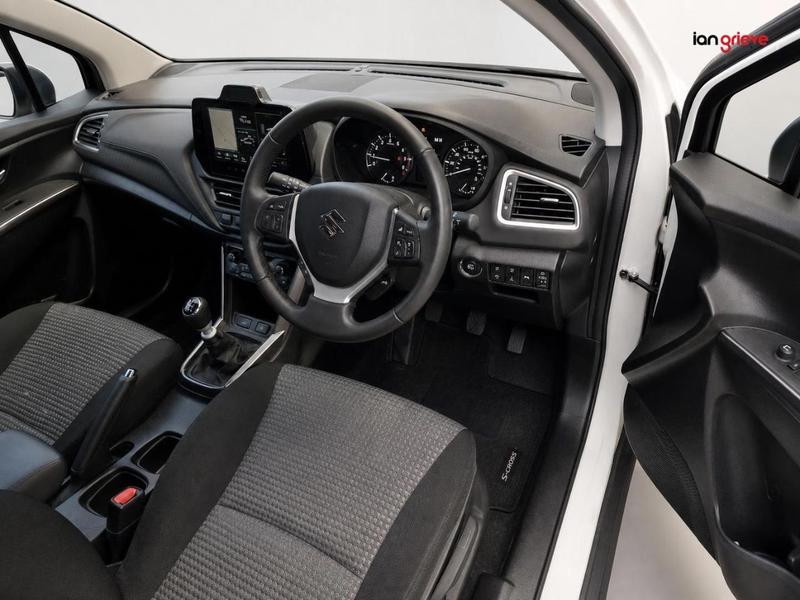 Suzuki S-Cross Photo autoweb-083bdbce893db1af6d01b09ec361b96eed557bc1.jpg