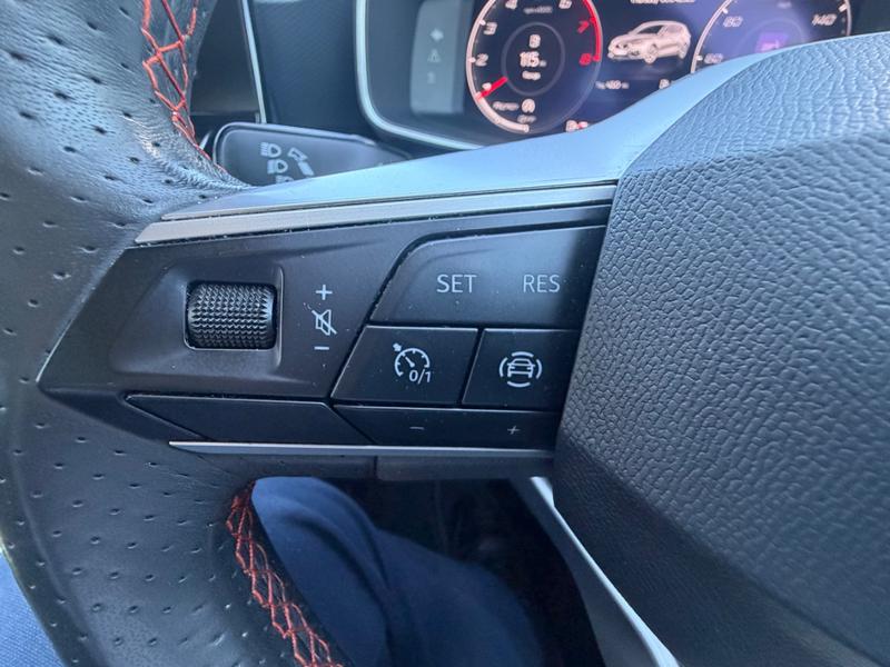 Used SEAT Leon MH21LHR 32