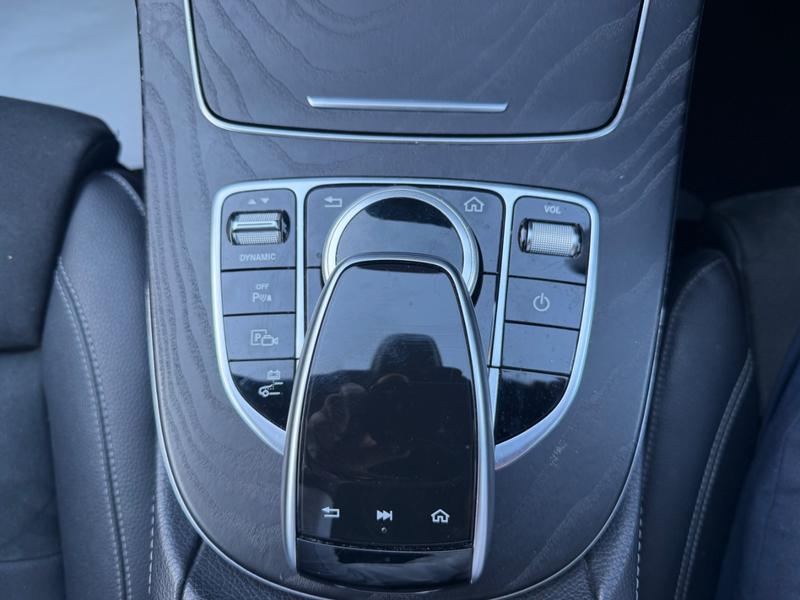 Used Mercedes-Benz E Class YM19OYK 49