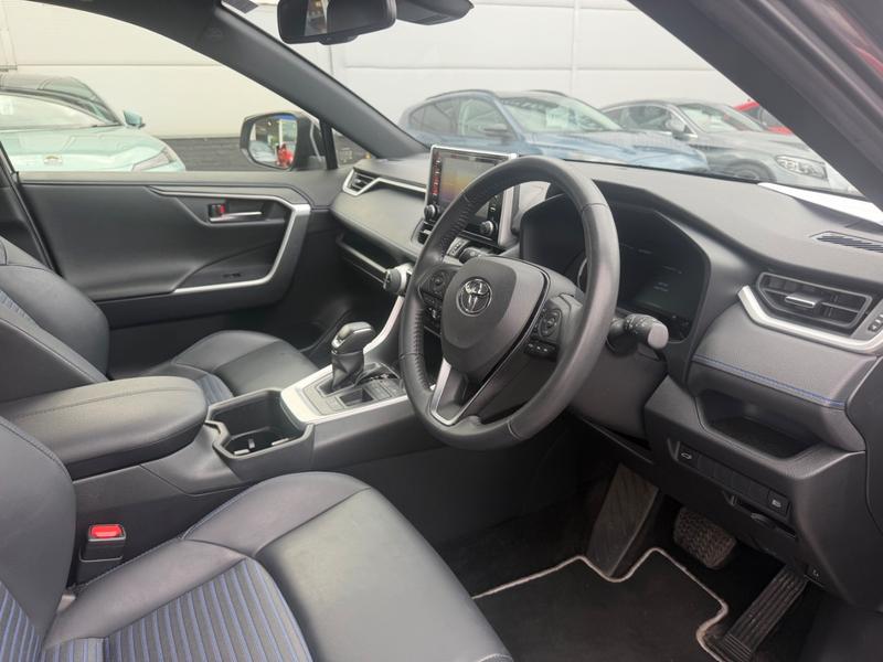 Used Toyota Rav4 DG22FRO 15