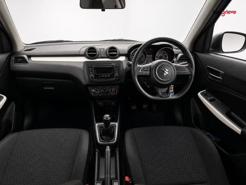 Suzuki Swift Photo autoweb-101ddfda4f230f3e9af8f4d3dbc7a4c8de12b4af.jpg