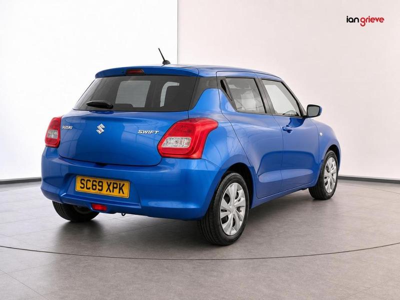 Suzuki Swift Photo autoweb-102c65a14727c4722cdf8e6f16e230990606d731.jpg