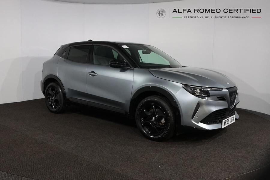 Alfa Romeo Junior Photo autoweb-112831fb748267470b346e8d2bfbf1fd58516272.jpg