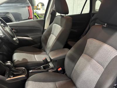 Suzuki S-Cross Photo 8