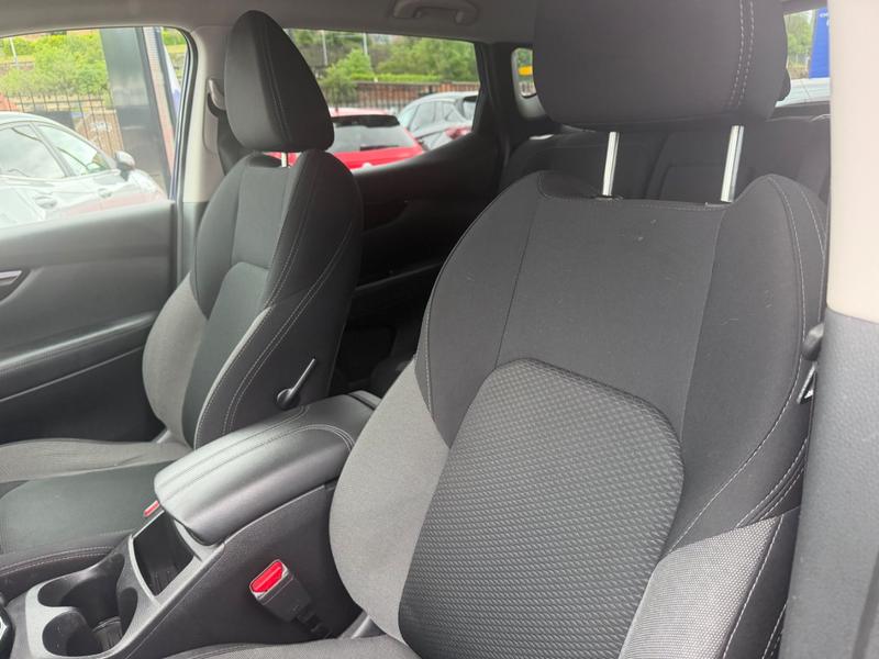 Used Nissan Qashqai WP69BBO 24