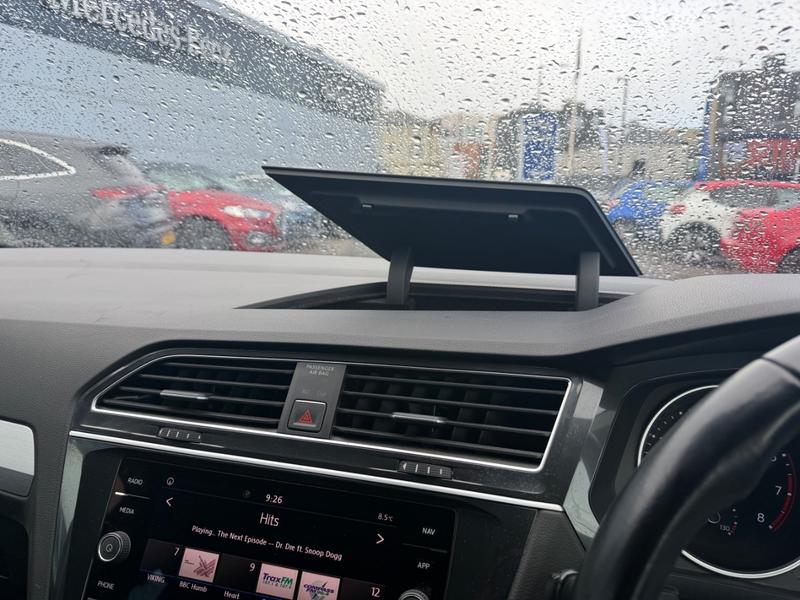Used Volkswagen Tiguan YR18ZDJ 45