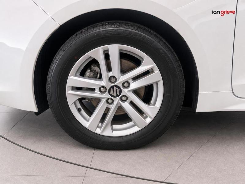 Suzuki Swace Photo autoweb-1aeac1bc4331cf36b4f473caa90da4d3614468bb.jpg