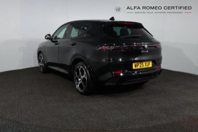 Alfa Romeo Tonale Photo 4