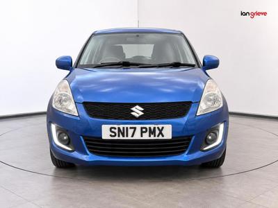 Suzuki Swift Photo 1