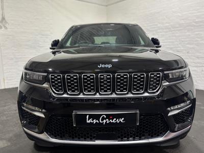 Jeep Grand Cherokee Photo 4