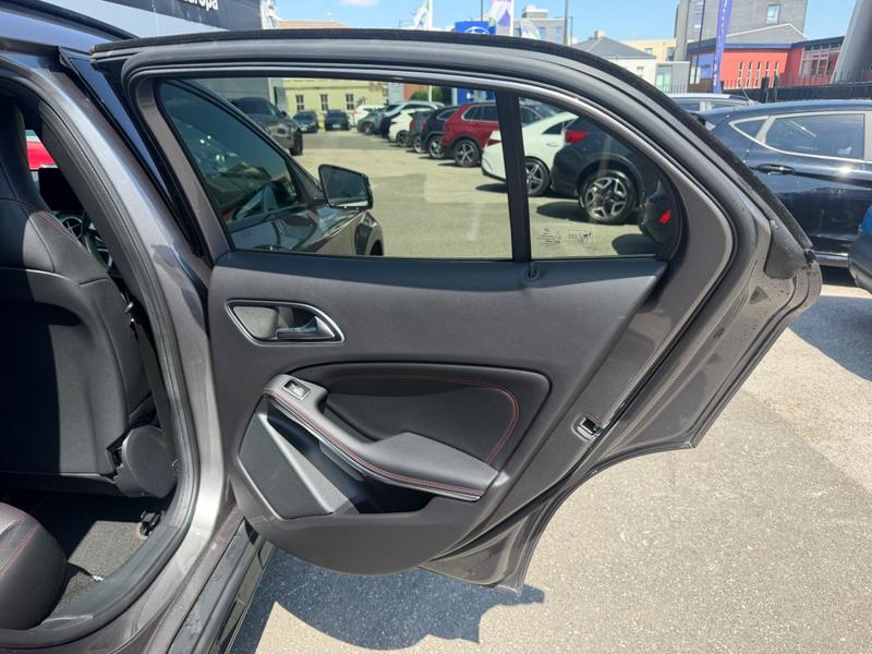 Used Mercedes-Benz GLA YS68XDB 20