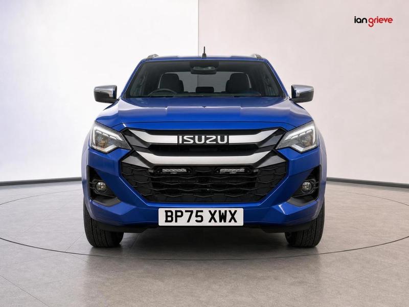Isuzu D-max Photo autoweb-1d03641b5fdf9f59cc6893dae47422d27ea7331c.jpg