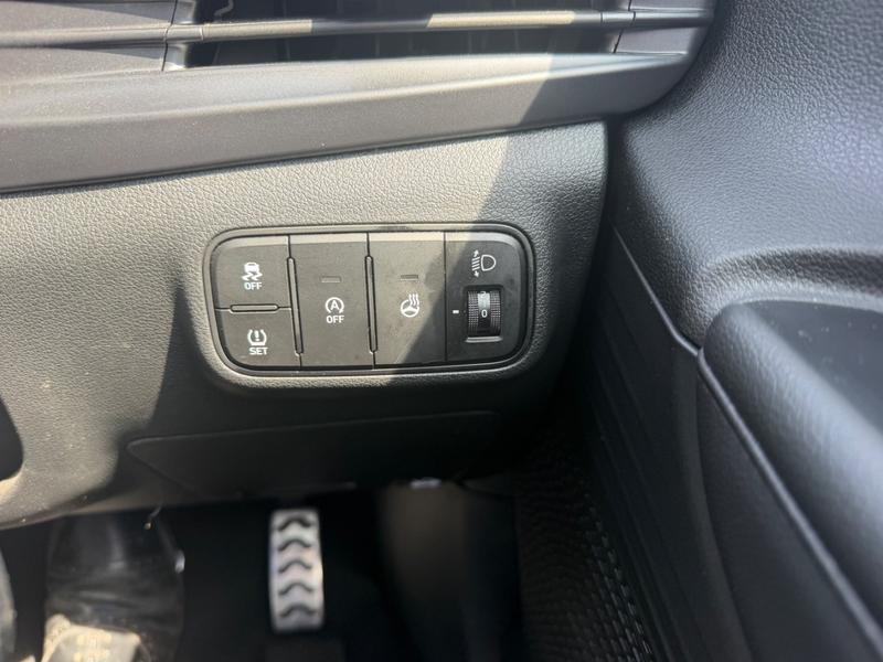 Used Hyundai BAYON YX73UCH 35