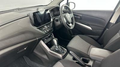 Suzuki S-Cross Photo 7