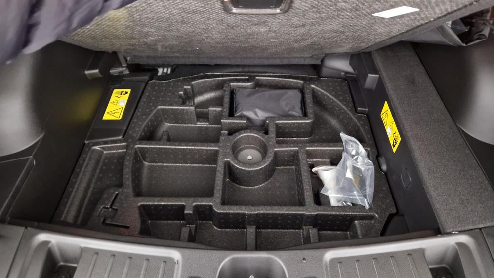 Jeep Compass Photo autoweb-22f978fef524414c6750ca92f72ca3832958fa0c.jpg