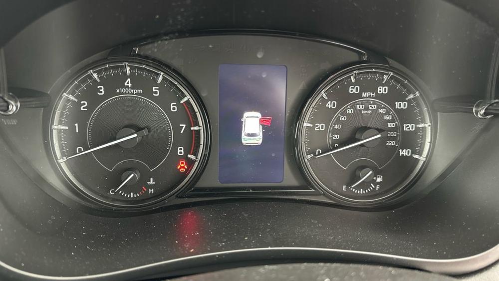 Suzuki S-Cross Photo autoweb-26e959f61f3db67eb2e47b37199dae0fb2b8b404.jpg