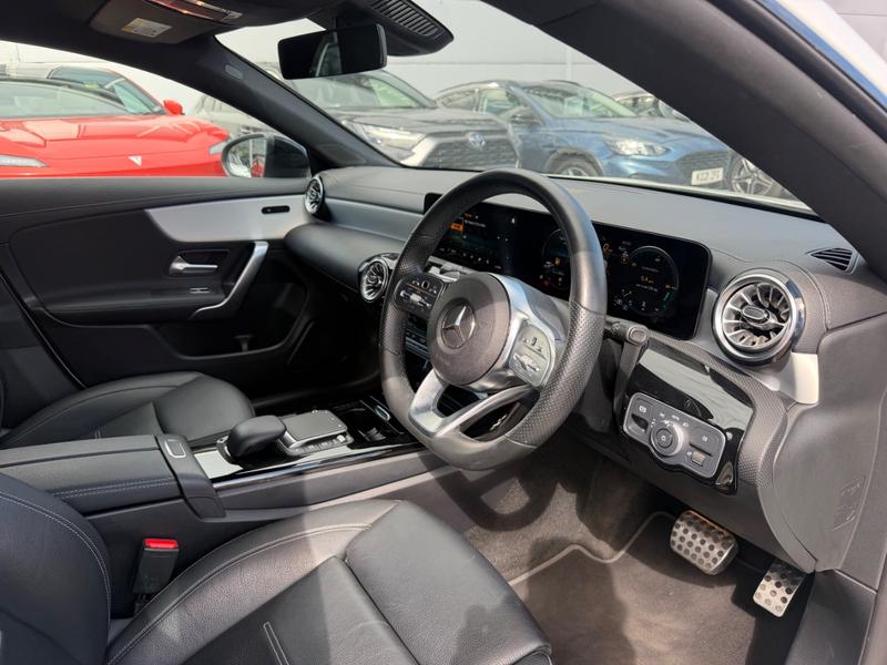 Used Mercedes-Benz CLA OV72BAO 15