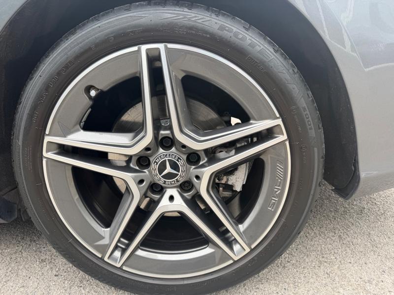 Used Mercedes-Benz C Class YE19UMZ 11