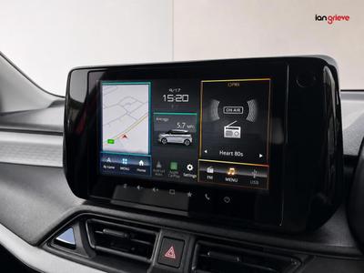 Suzuki Swift Photo 16
