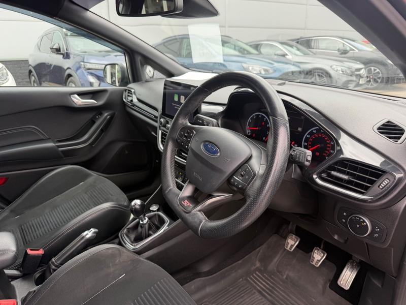 Used Ford Fiesta YS69AVJ 18