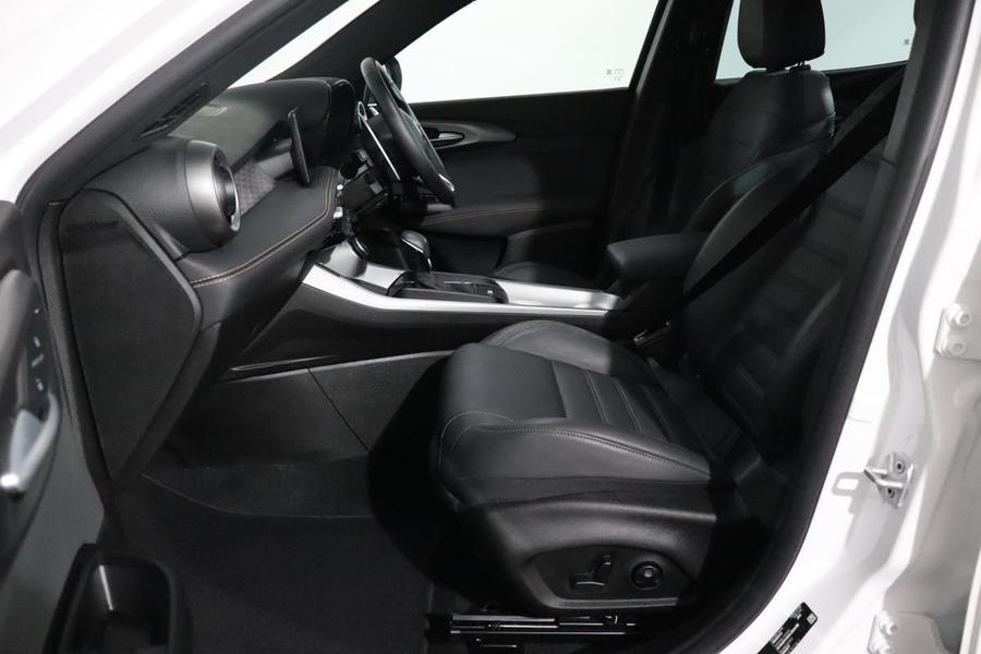 Alfa Romeo Tonale Photo autoweb-2ae1d24aad463de889f31badb04bff6f07ca6600.jpg