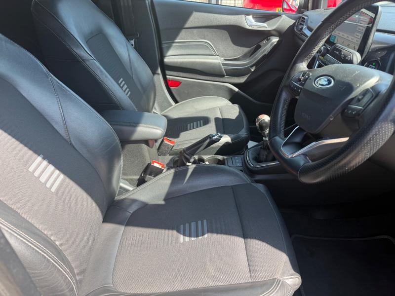 Used Ford Fiesta NL18GRZ 16