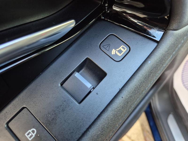 Used Land Rover Range Rover Evoque YE71OJG 29