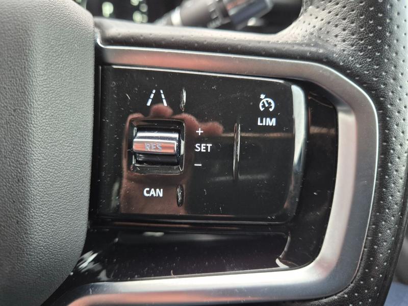 Used Land Rover Range Rover Evoque YE71OJG 31