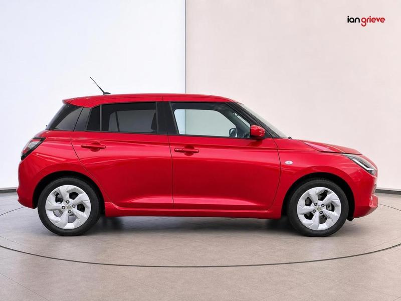 Suzuki Swift Photo autoweb-352ae50e6733e18fa5102eeb956aa7ca7828bc19.jpg