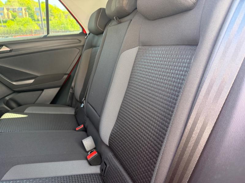 Used Volkswagen T-Roc YC71RRV 21