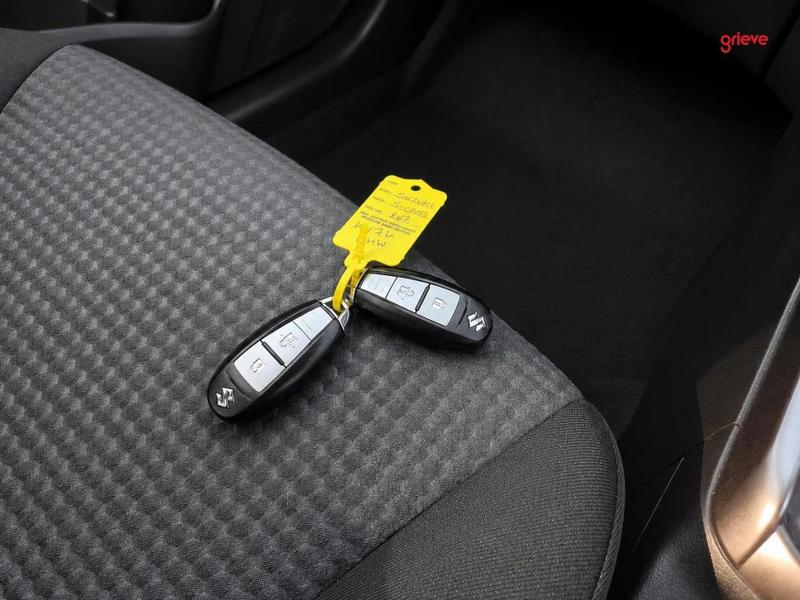 Suzuki S-Cross Photo autoweb-3ace9dca3161b293470443dd1d53dcd1d3e27e74.jpg