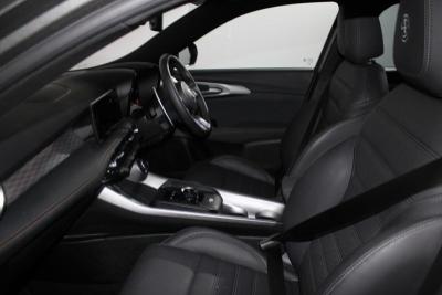Alfa Romeo Tonale Photo 10