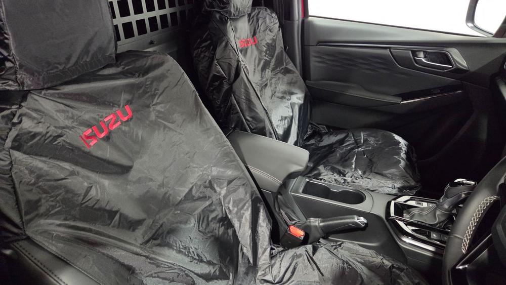 Isuzu D-max Photo autoweb-3c01c817fc990b25fad89293f46b1077be58aaf6.jpg