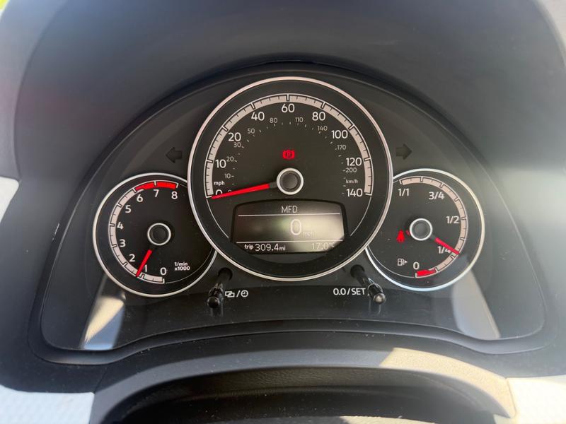 Used Volkswagen Up GF20VXS 34