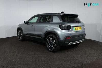 Jeep Avenger Photo 4