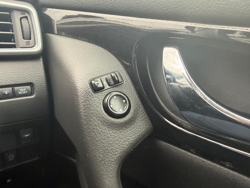 Used Nissan Qashqai WP69BBO 30