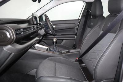 Jeep Avenger Photo 10