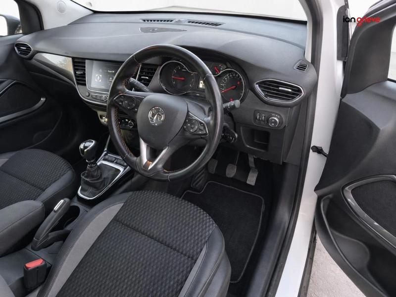 Vauxhall Crossland X Photo autoweb-4123650d9a557388b08289e3c957772af6895ca5.jpg