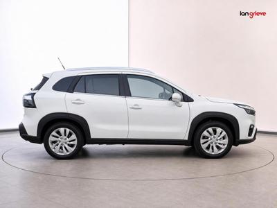 Suzuki S-Cross Photo 8