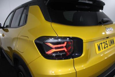 Jeep Avenger Photo 18