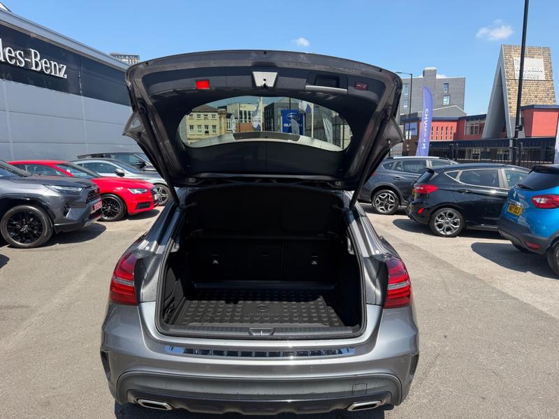 Used Mercedes-Benz GLA YS68XDB 25