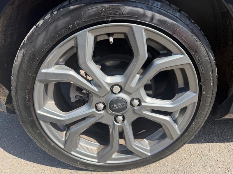 Used Ford Fiesta NL18GRZ 9
