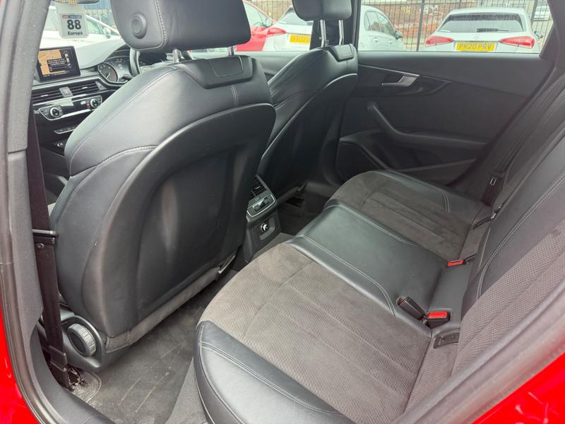 Used Audi A4 AV18TVX 25