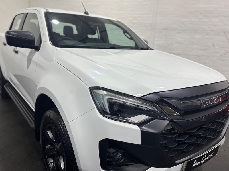 Isuzu D-max Photo autoweb-4be42ea30c138baff3990789224f26447bcf113d.jpg