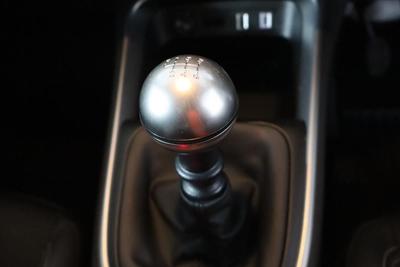 Jeep Avenger Photo 16