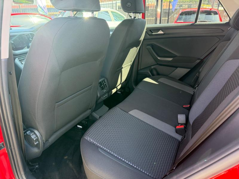 Used Volkswagen T-Roc YC71RRV 20