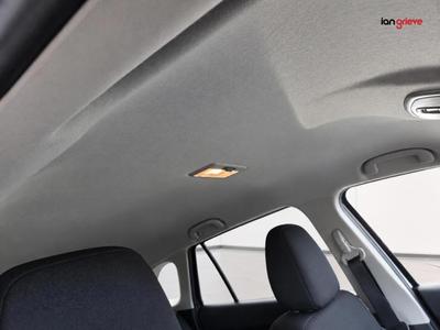 Suzuki S-Cross Photo 15