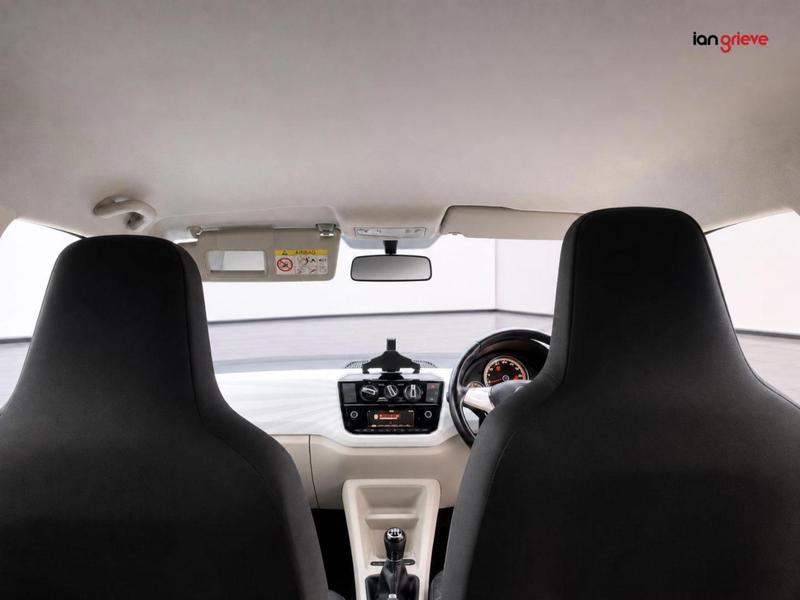 Volkswagen Up Photo autoweb-4d33bbedc2f621c4b938892f3b473395395c8729.jpg