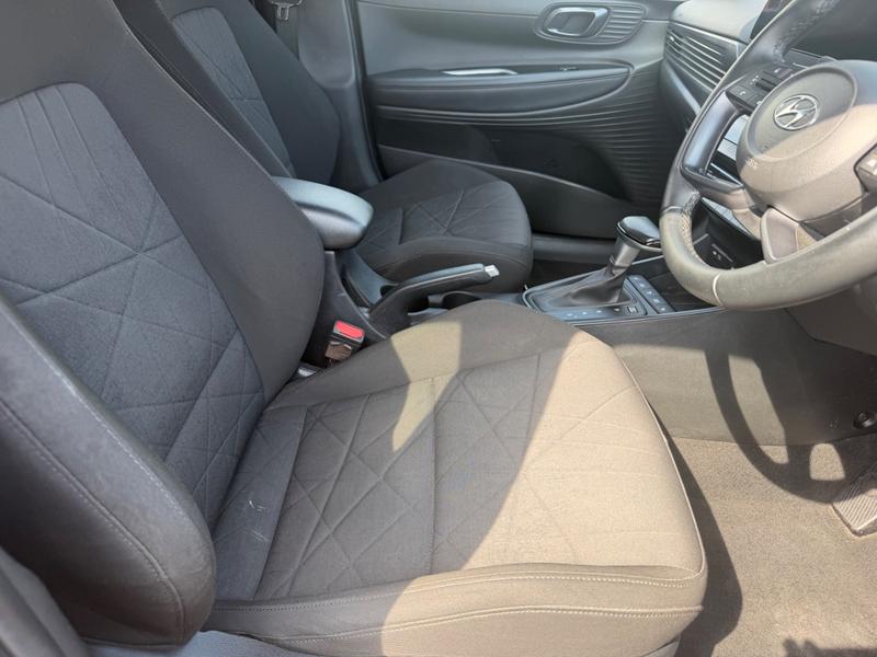 Used Hyundai BAYON YX73UCH 16
