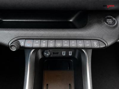 Jeep Avenger Photo 23